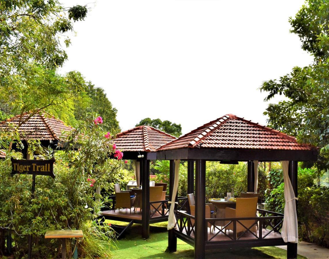Hotel Royal Orchid Bengaluru Zewnętrze zdjęcie