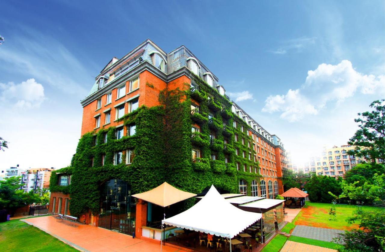 Hotel Royal Orchid Bengaluru Zewnętrze zdjęcie