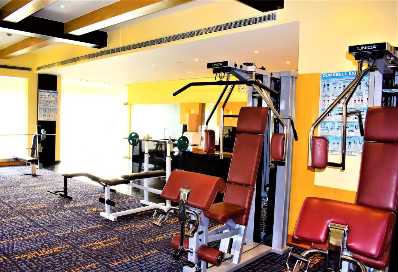 Hotel Royal Orchid Bengaluru Zewnętrze zdjęcie