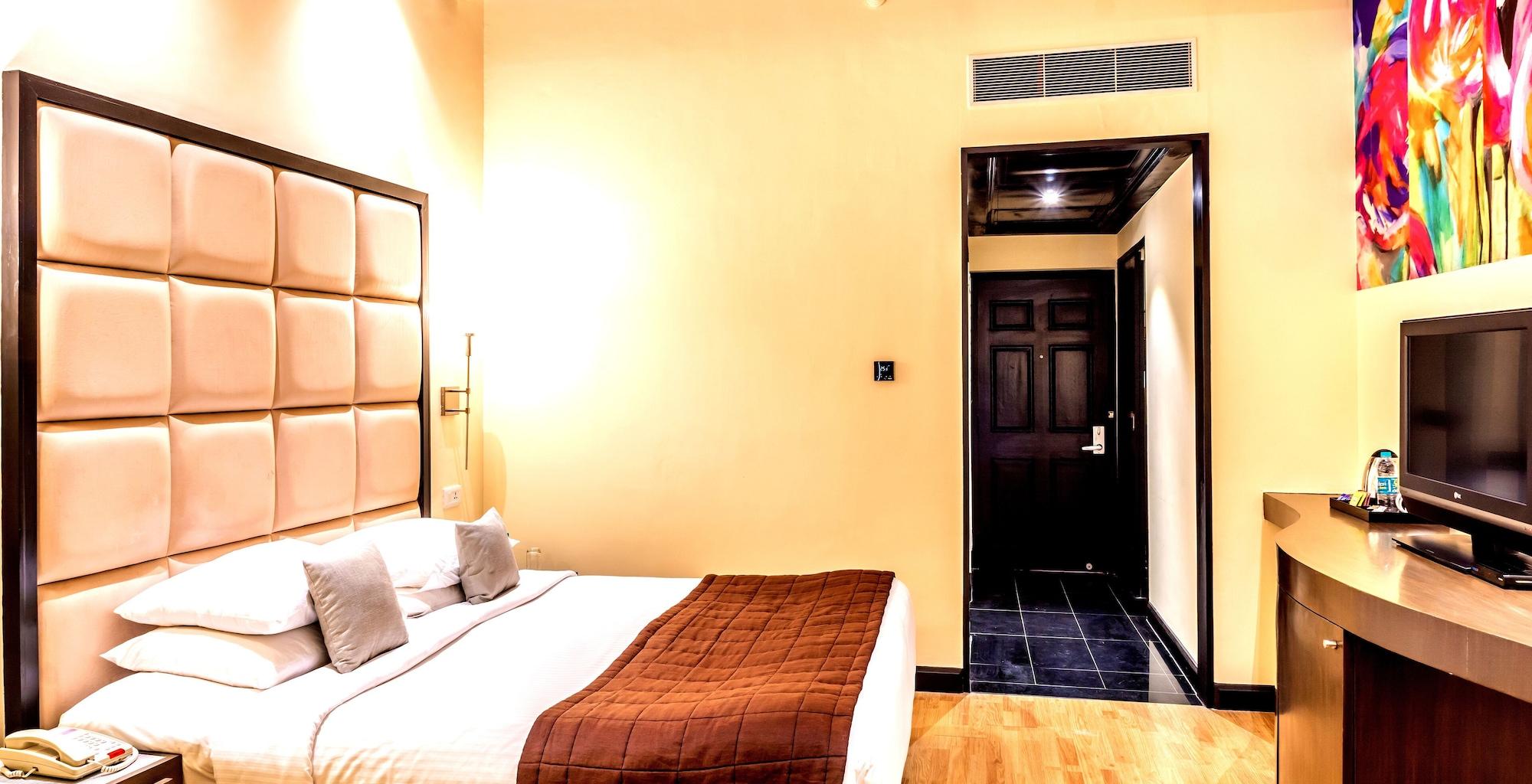 Hotel Royal Orchid Bengaluru Zewnętrze zdjęcie