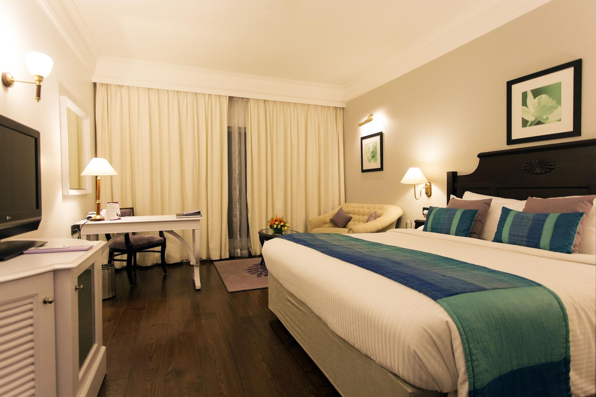 Hotel Royal Orchid Bengaluru Zewnętrze zdjęcie