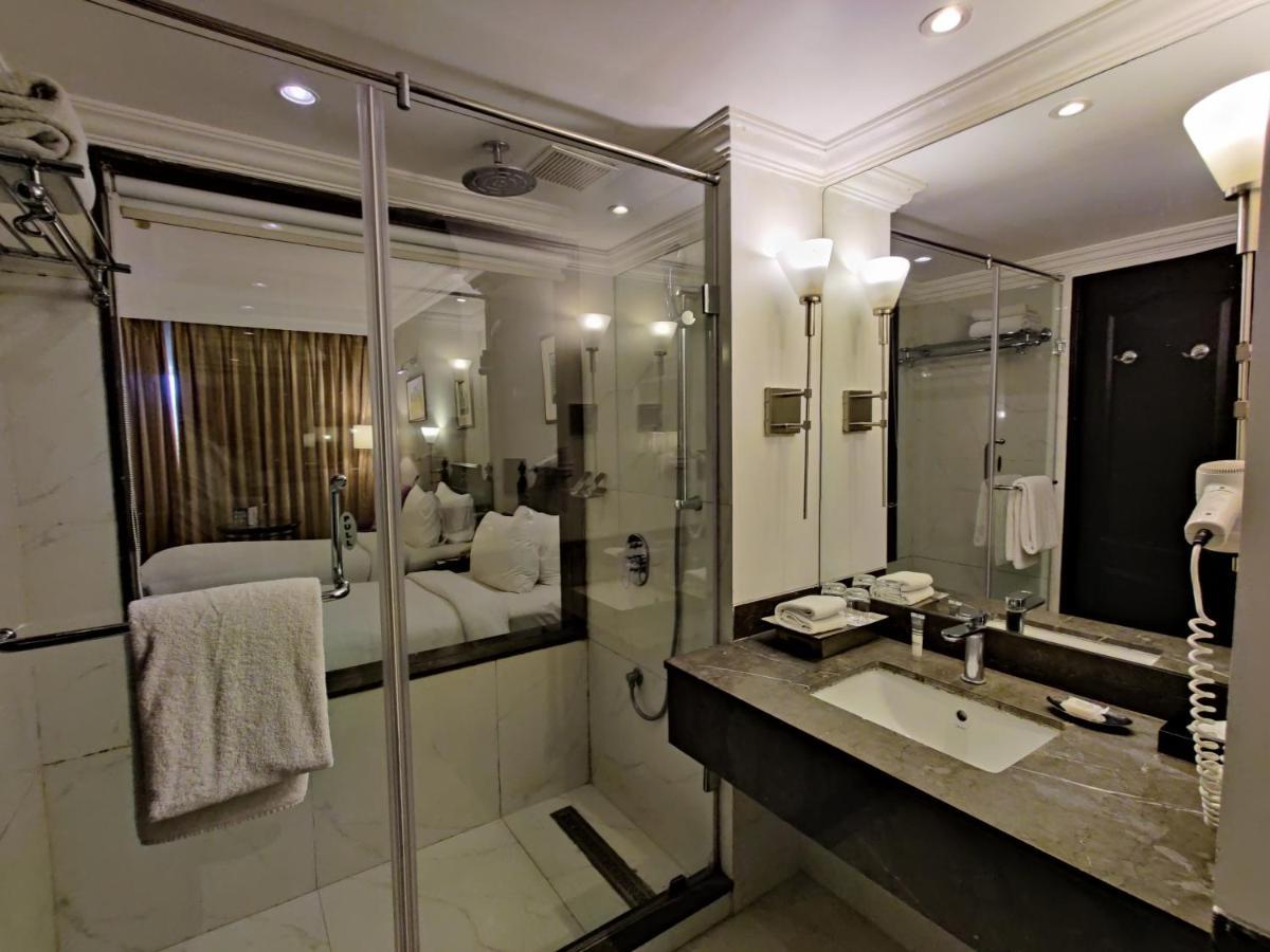 Hotel Royal Orchid Bengaluru Zewnętrze zdjęcie