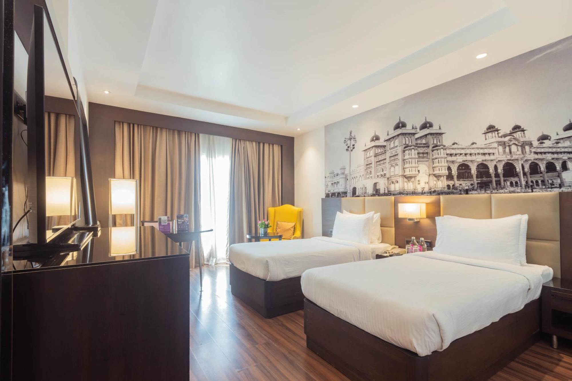 Hotel Royal Orchid Bengaluru Zewnętrze zdjęcie