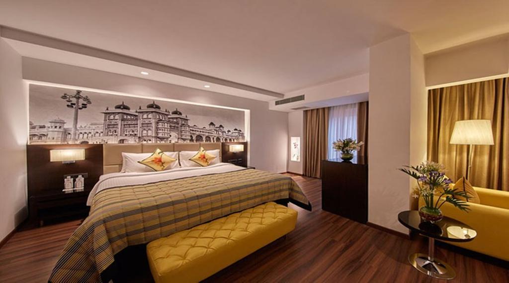 Hotel Royal Orchid Bengaluru Zewnętrze zdjęcie