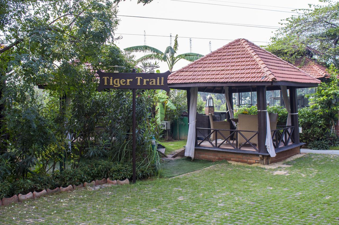 Hotel Royal Orchid Bengaluru Zewnętrze zdjęcie
